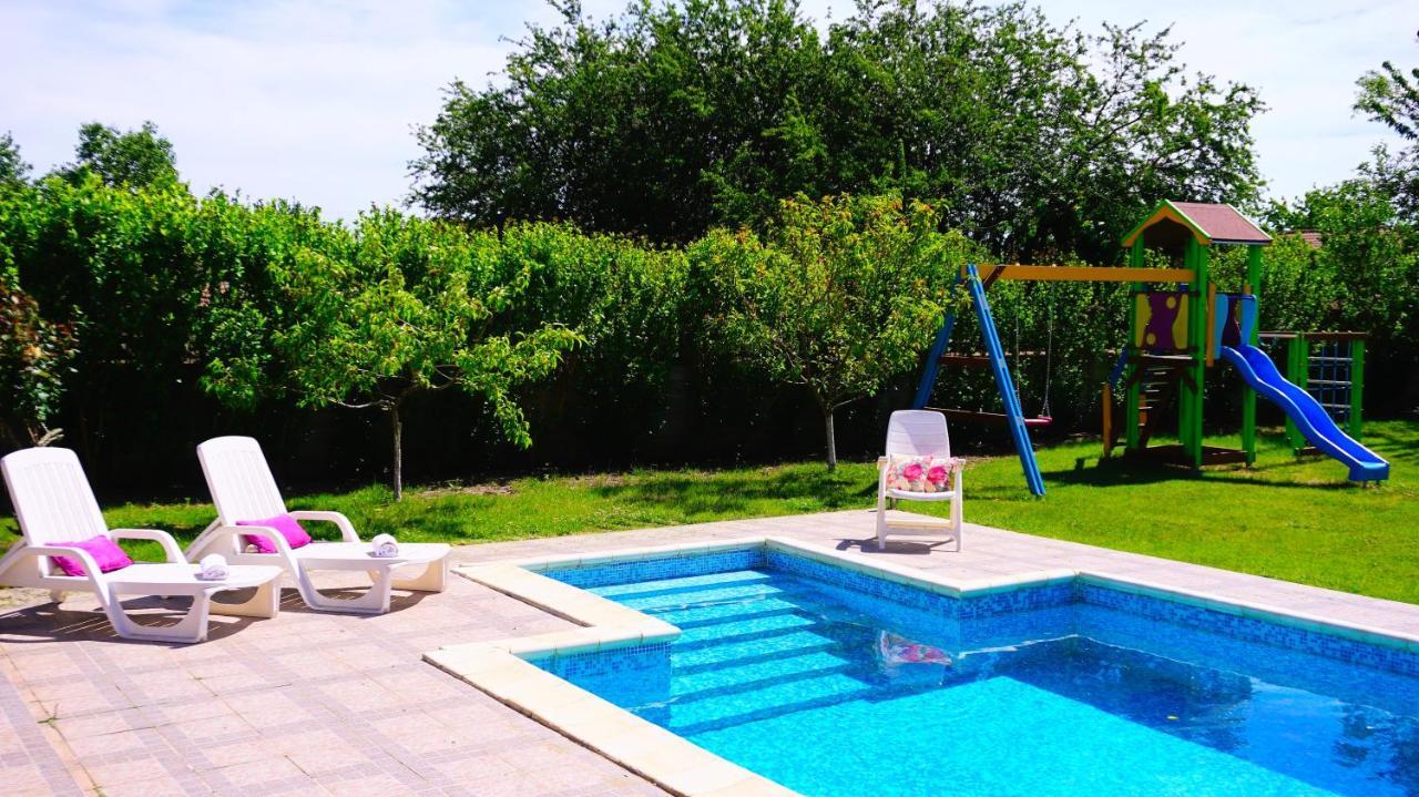 Вила Релакс - villa Relax Sokolovo Экстерьер фото