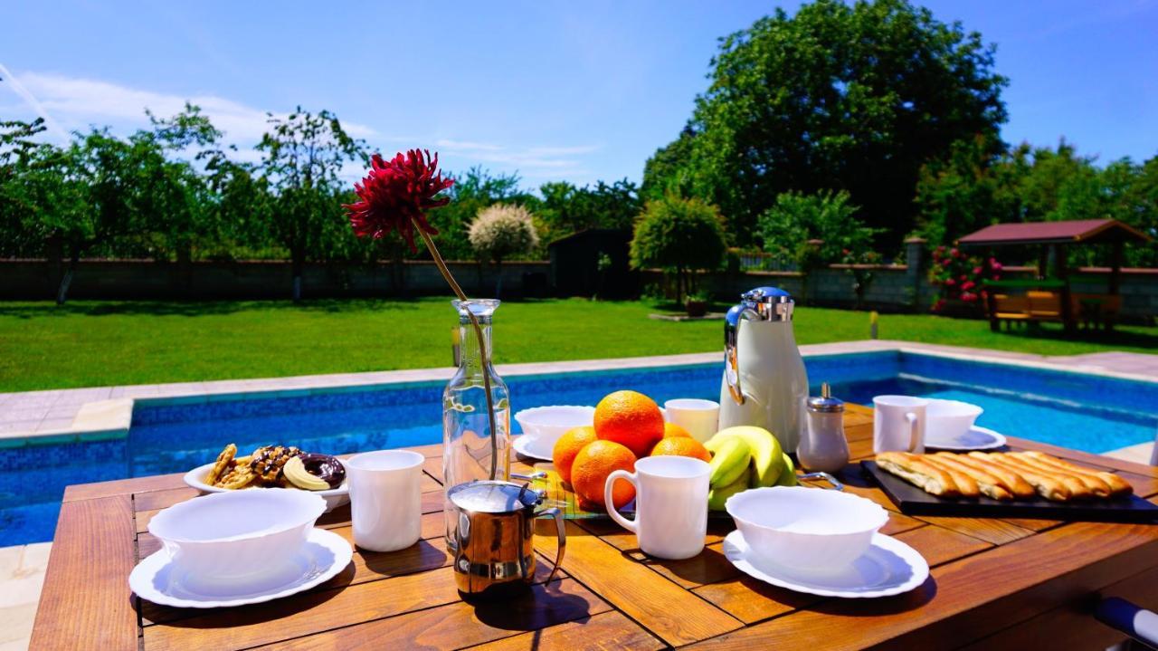 Вила Релакс - villa Relax Sokolovo Экстерьер фото