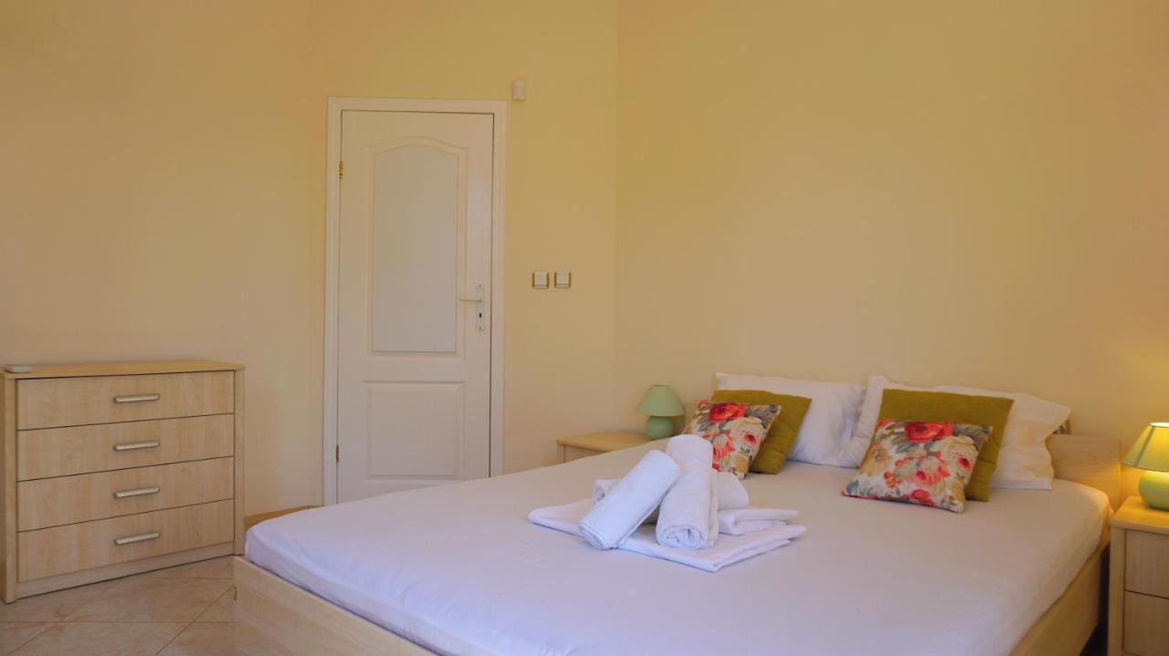 Вила Релакс - villa Relax Sokolovo Экстерьер фото