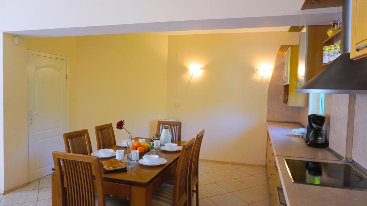 Вила Релакс - villa Relax Sokolovo Экстерьер фото